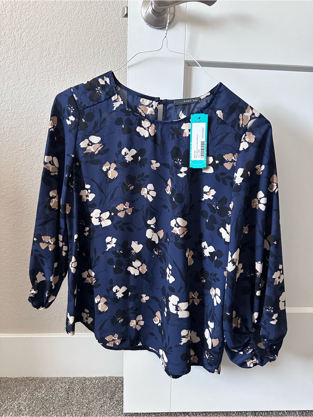NWT West Kei Oleksandra Crew Neck Floral Blouse Navy XSP XS Petite Stitch Fix